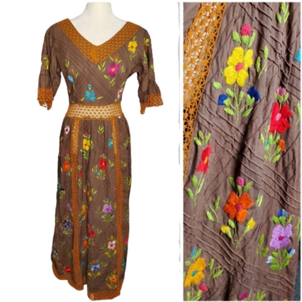 VINTAGE 70s dress brown crochet embroidered bell‎ sleeve maxi cottagecore M